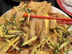 -红东阁东北菜烤肉酒馆(CROSS万象汇店)