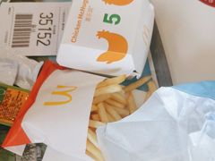-麦当劳(保利若比邻店)