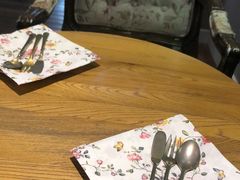 -也枫·小黄楼(南山路旗舰店)