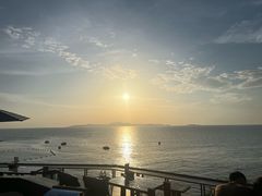 -网红落日悬崖餐厅 The Sky Gallery
