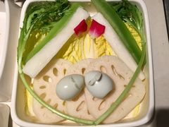 -海底捞火锅(杭州庆春路夜宵主题店)