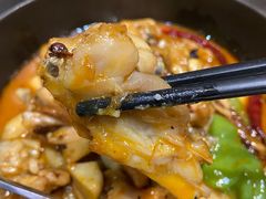 黑松露牛肝菌焖牛蛙-云海肴·云南小炒·汽锅鸡(天津国金汇店)