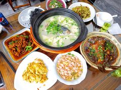砂锅鱼头汤-青梅竹马农家乐餐馆