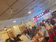 -冶建镜子·老南昌大排档·江西虾王(总店)