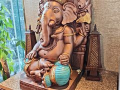 -怡咖啡海鲜自助餐厅(浦东香格里拉店)