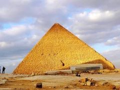 -吉萨金字塔群