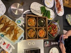 -河坝烧烤串城(金达莱店)