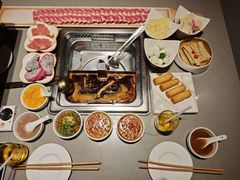 -海底捞火锅(宝龙广场夜宵主题店)