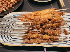 -许哥东北烧烤·铁丳烤串·宫后夹肉(繁花中心店)