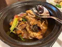 杂鱼煲-铭轩中餐厅·海南菜·粤菜(亚龙湾瑞吉店)