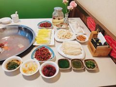 -313羊庄·荣耀·内蒙烧麦(亚运村店)