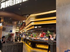 -钱小奴海鲜自助黑金店(杭州滨江龙湖店)