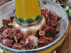 -毛辣果·贵州红酸汤牛肉火锅(西单店)