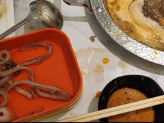 -嘎琉鲜切牛肉自助火锅