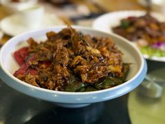 -郑猛记石岐鸽主题餐厅(长江店)