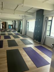 -无界瑜伽普拉提