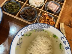 湖畔九宫格-李公面(星尚邻里店)