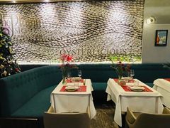 -普朗姆生蚝牛排馆 The Plump Oyster(成都摩方购物中心店)