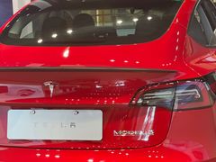 -TESLA 特斯拉(上海太古汇体验店)