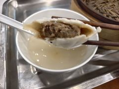 -老西白点心店
