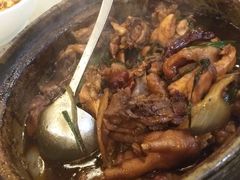 -渝君重庆火锅(嘉宾路店)