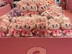 -梅龙镇广场