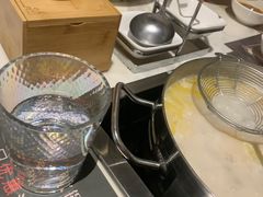 -尚尚仙·酸汤猪手·猪肚鸡火锅(华联万柳购物中心店)