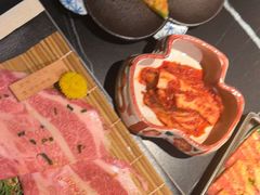 -山川小町·极番烧肉(新地假日广场店)