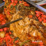 为了这盘夺命鸭脑壳！我愿意永远留在重庆！