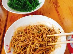 -华兴街自力面店