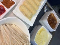 -味之绝美蛙鱼头火锅(松江万达店)