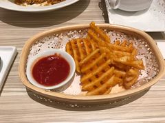 -必胜客(东大桥店)