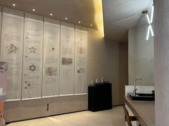-灸春堂·艾灸·痛症·整脊连锁(之江银泰店)