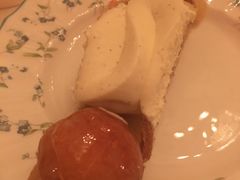 scone-The Ritz Restaurant