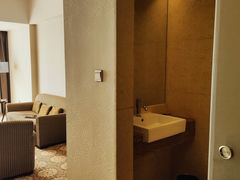 -广州国德国际大酒店(太古汇石牌桥地铁站店)