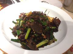 大蒜炒腊牛肉-大碗先生(荣时代店)