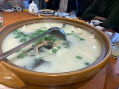 -姜君·千岛湖鱼头馆(浦东大道店)