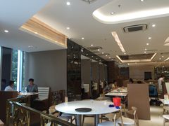 大堂-至潮餐厅精致粤菜·活鲈鱼·走地鸡(珠江新城店)