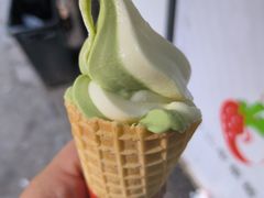 -十二中草莓冰·红豆沙冰屋(十二中店)