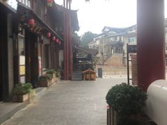 -隔壁老王·家常云南菜(花巷店)