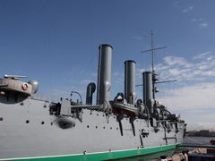 -阿芙乐尔号巡洋舰