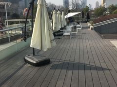 -UNI UNI(环亚凯瑟琳店)