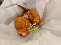 鲜虾胶酿脆皮鸡翅-港丽餐厅(杭大店)