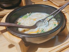 -勺子米线·云南传统小吃市集(四方街店)