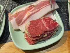 -釜御山海鲜烤肉火锅自助(新城市中心店)