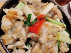 葱姜啫啫牛蛙-香港百合居(LCM置汇旭辉广场店)