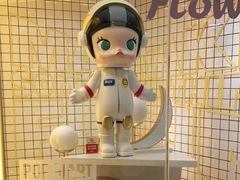 -泡泡玛特POPMART(上海环球港店)