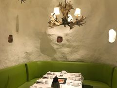 卡座-漓江又一軒·广西菜·桂林米粉(梅林店)