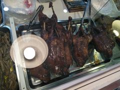 -王浩儿纪六孃甜皮鸭(凌云大厦店)