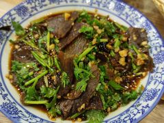 -江城燕子大排档(江汉路步行街店)